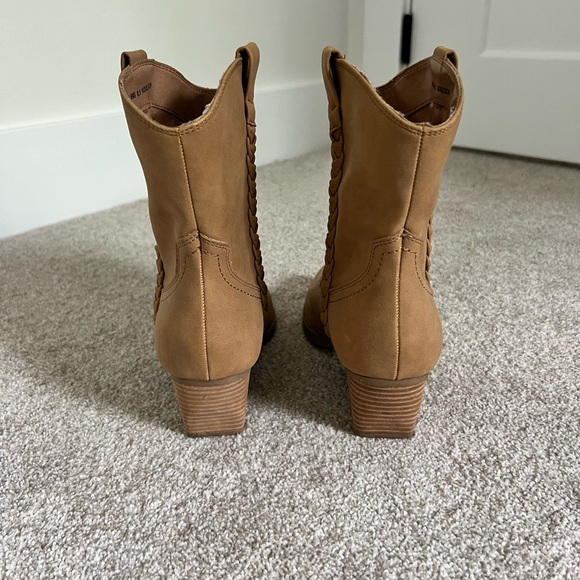 Dolce Vita Cowgirl Boots - Picture 4 of 5
